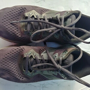 Diadora Mythos Blushield 3 Women's Running Shoes 9